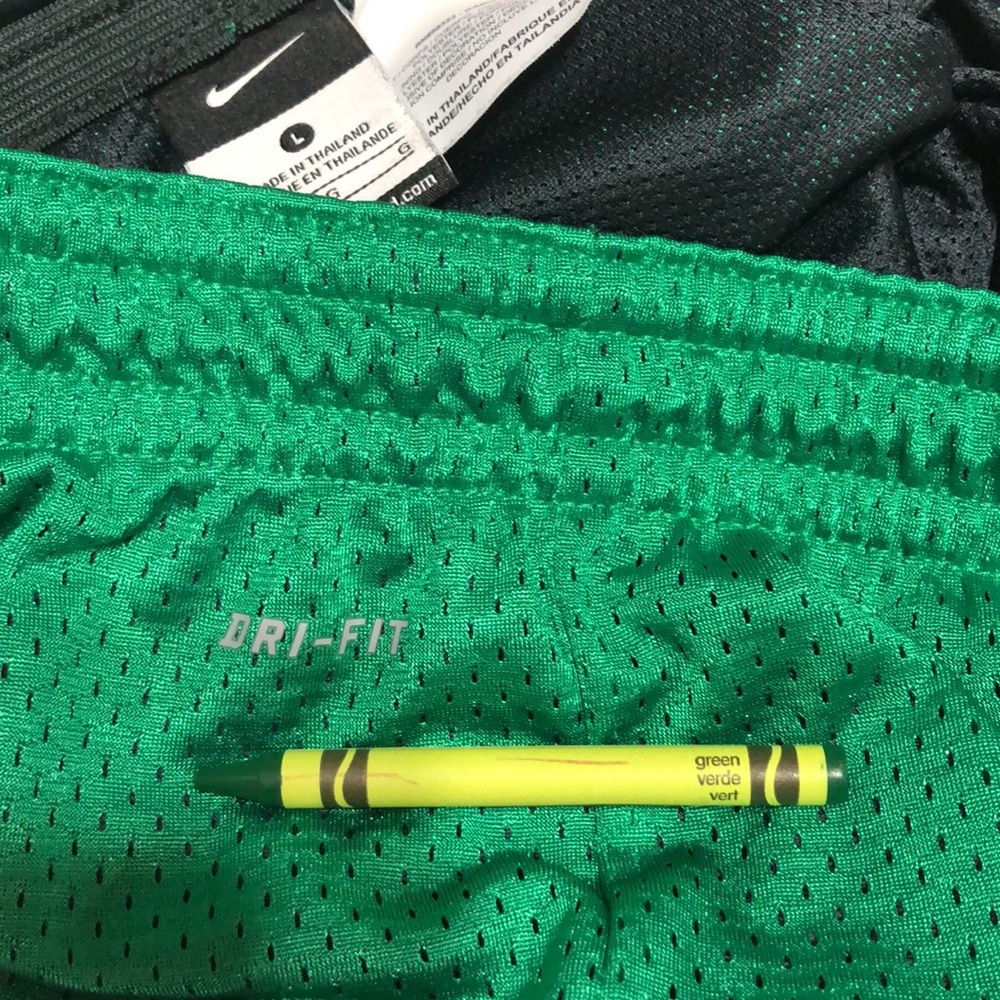 Nike Dry Fit women’s shorts - Picture 6 of 6